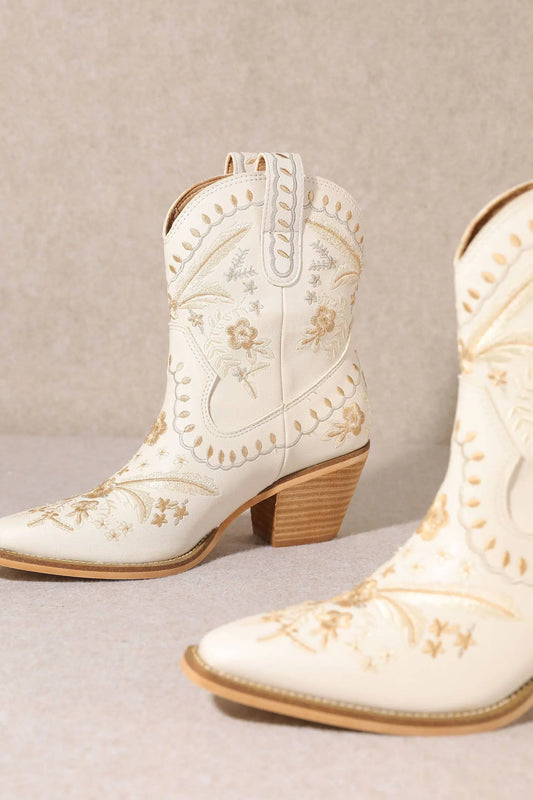 Wildflower Ivory Cowgirl Boots - Last Rodeo Western Wear & Hat Bar