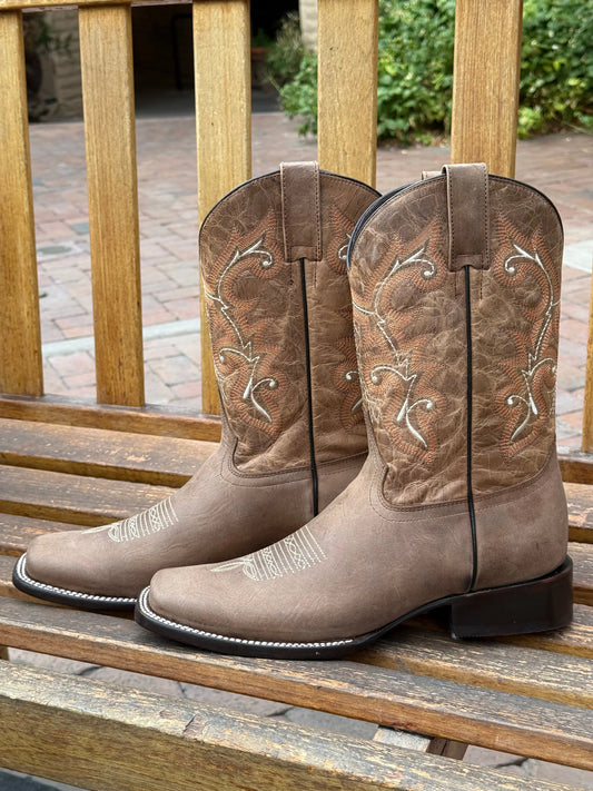Desert Dust Tan Cowboy Boots Last Rodeo Western Wear & Hat Bar