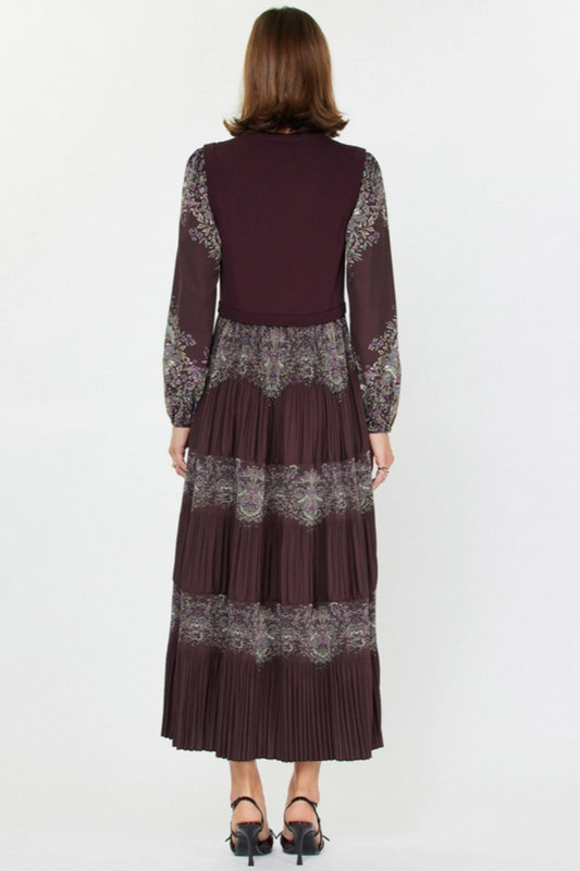 Burgundy Floral Pleated Maxi Dress – Elegant Western Style
