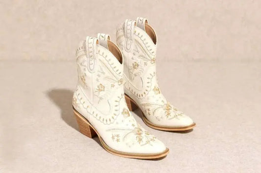 Women's Cowgirl Boots Buying Guide Last Rodeo Western Wear & Hat Bar