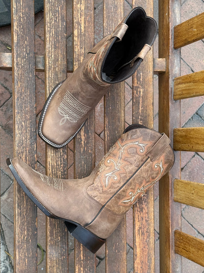 Desert Dust Tan Cowboy Boots