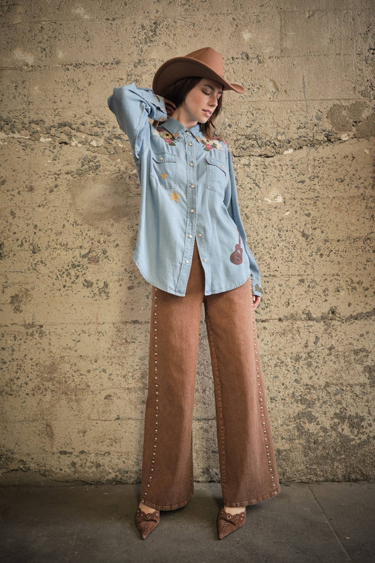Women's western Tencel shirt with guitar embroidery detail