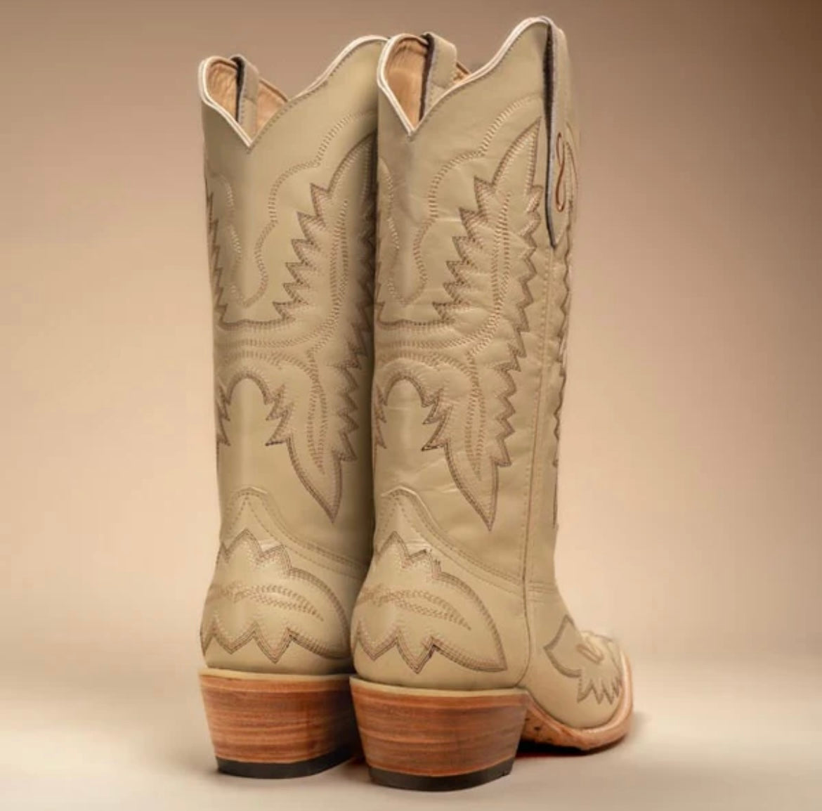 Prairie Cream Cowgirl Boot