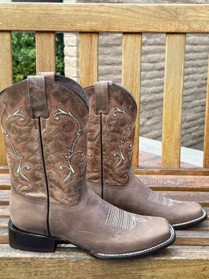 Desert Dust Tan Cowboy Boots