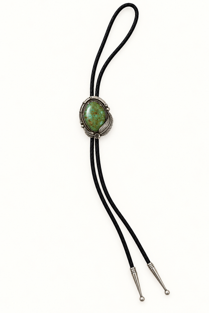 Native American Sterling Silver Green Turquoise Bolo Tie – Signed David Tune