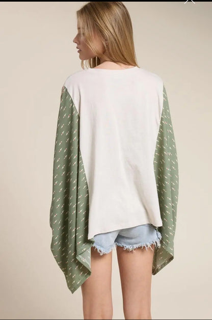 Women’s Western Horse Graphic Tee with Sage Kimono Sleeves Last Rodeo Western Wear & Hat Bar