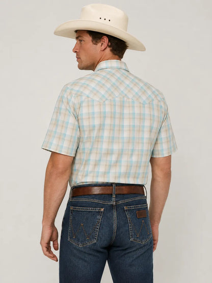 Wrangler Men’s Plaid Short Sleeve Western Snap Shirt – Cream & Sky Blue Last Rodeo Western Wear & Hat Bar