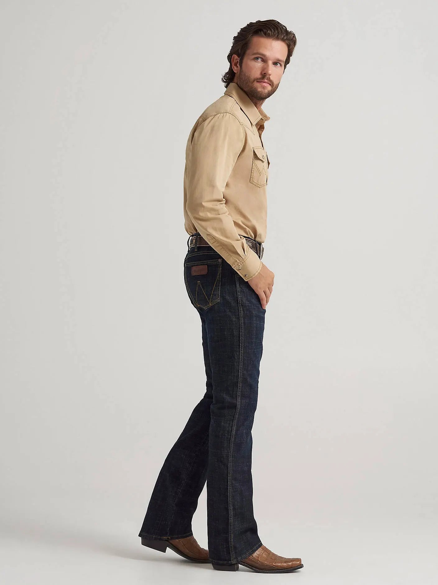Wrangler Men’s Retro Slim Fit Bootcut Jeans Dark Wash Western Denim Last Rodeo Western Wear & Hat Bar