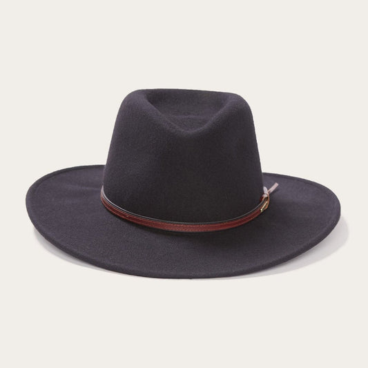 Stetson Bozeman crushable wool outdoor hat in Black, front view